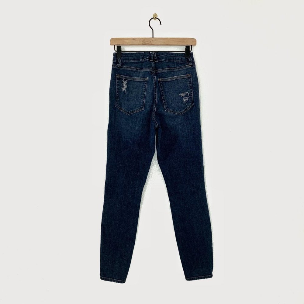 Good American Good Legs Jeans Size 28 - Picture 7 of 7